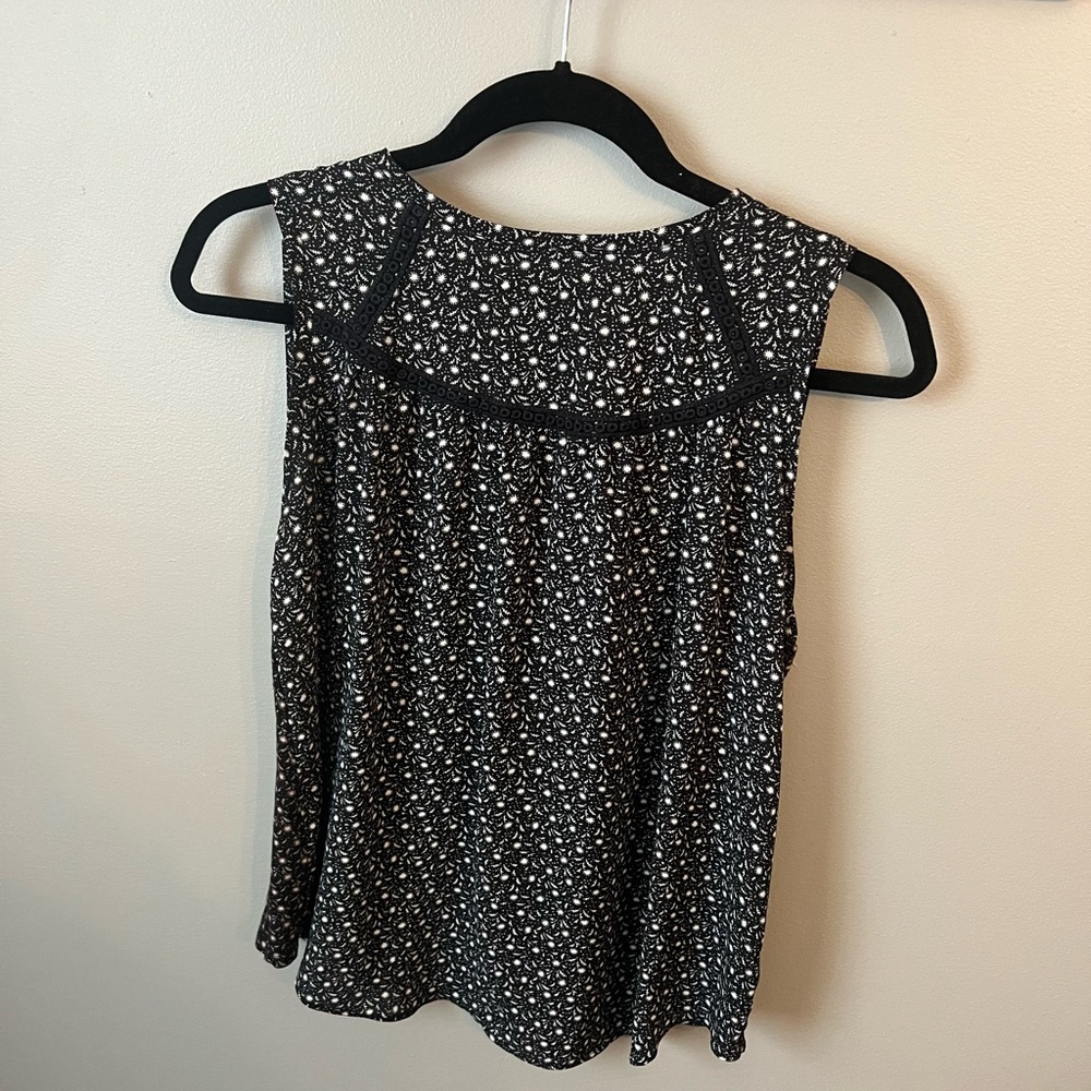 LOFT Black and White Floral Blouse
